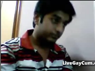 Horny Guy from Multan Pakistan