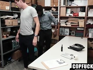 Thief Getting Banged By Gay Cop